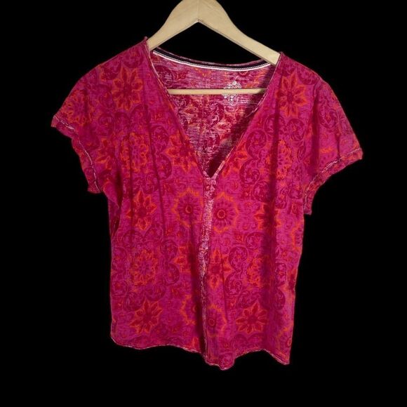 COPY - Anthropologie Pilcro Hot Pink Split Neck Floral Print Tee Shirt Sz M - Picture 2 of 7